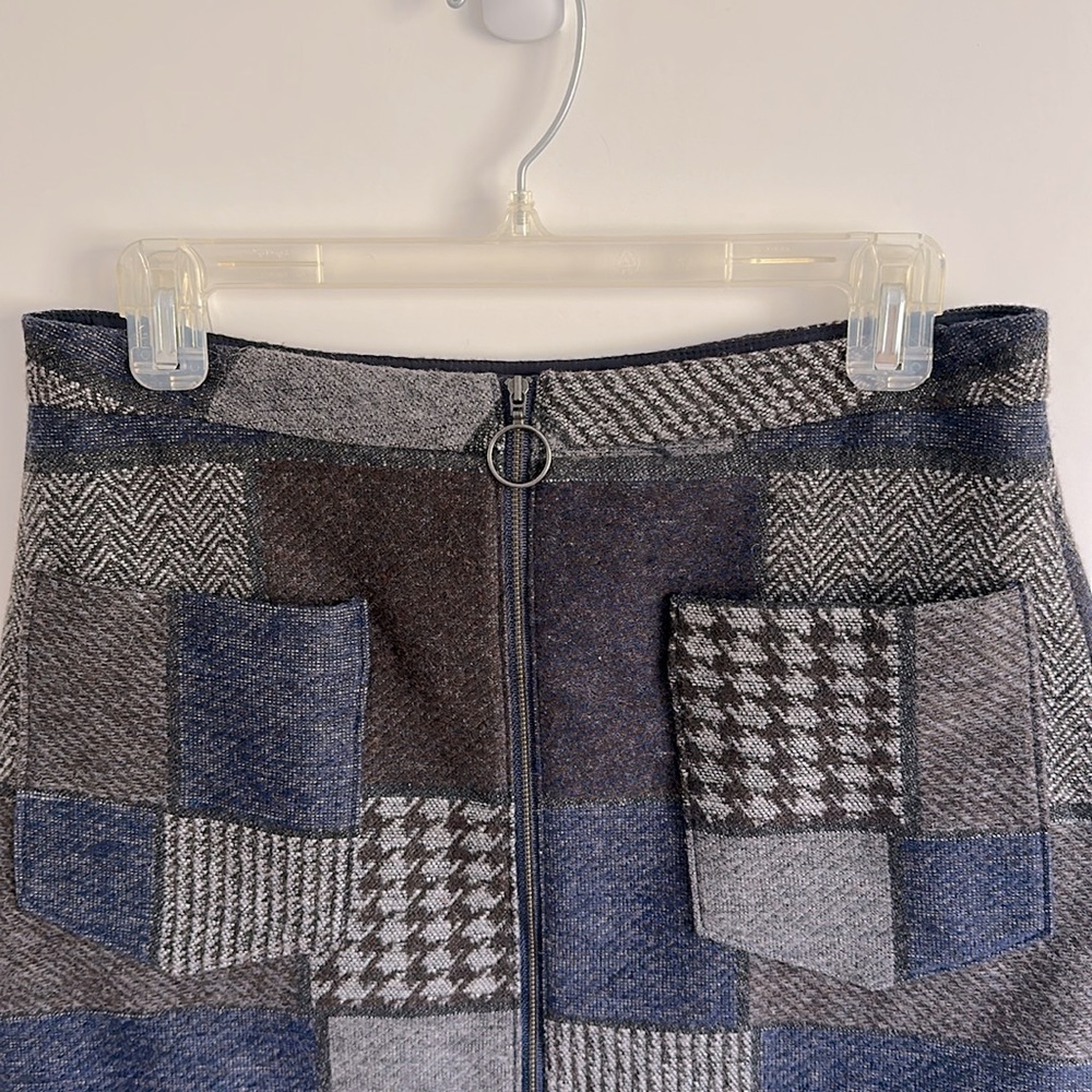 Bcbgmaxazria Patchwork Zip Front Lined Mini Skirt - image 5